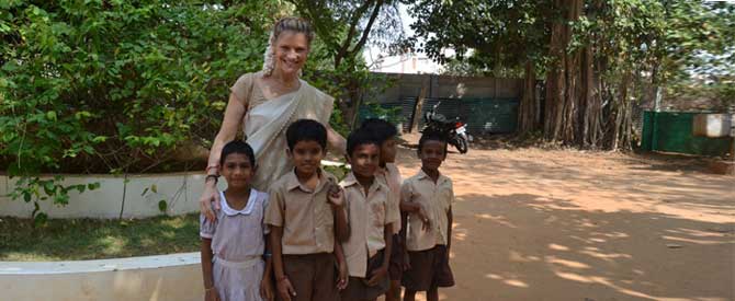 Lee Morgan with underprivileged Indian kids.
