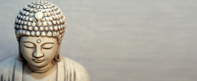 Serene Buddha statue showing a peaceful mind